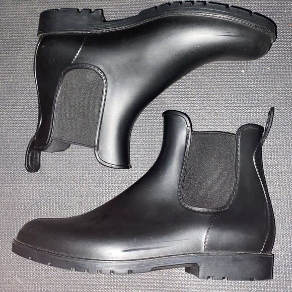 Shoes - Women’s Chelsea Rain Boots Waterproof Slip-On Elastic Mid-Calf Rubber Boots 9.5